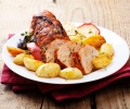 Carne doré con salsa aromática